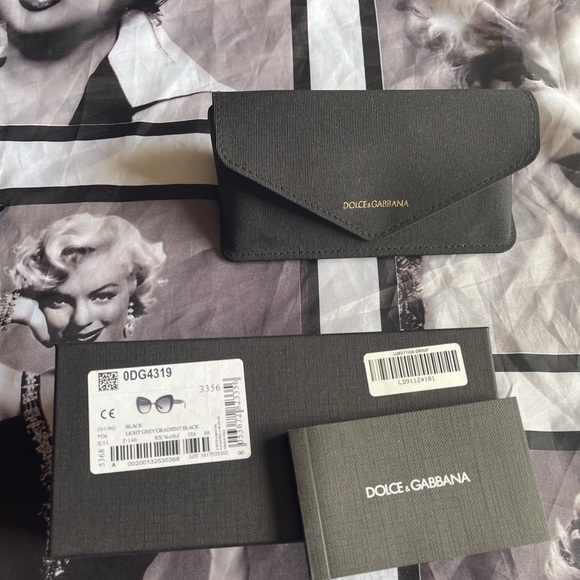 Dolce & Gabbana Oversized Cat eye Sunglasses ❤️SOLD❤️ - Picture 5 of 5